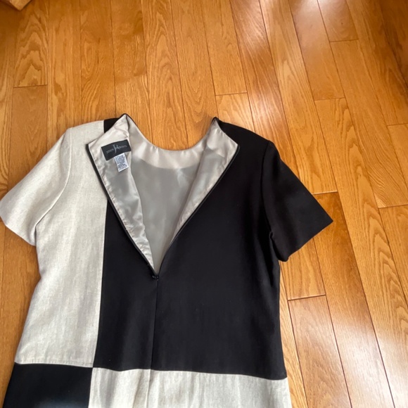 John Roberts Women’s Dress with short sleeve in two colors black/creme Size 12 - Picture 7 of 8
